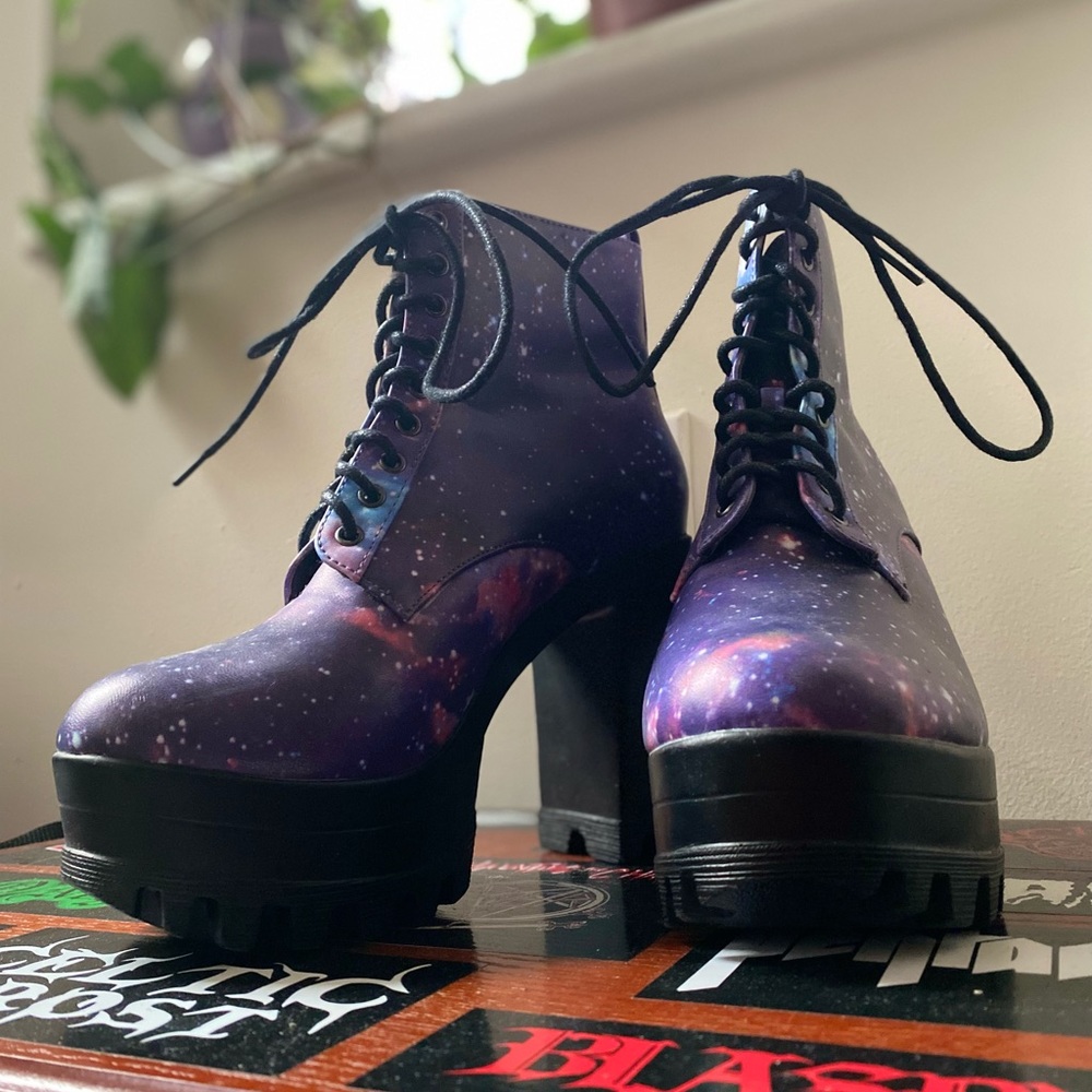 [SOLD] Cosmic Space Galaxy Platform Ankle Booties Boots
